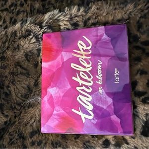 Tarte Eyeshadow Palette